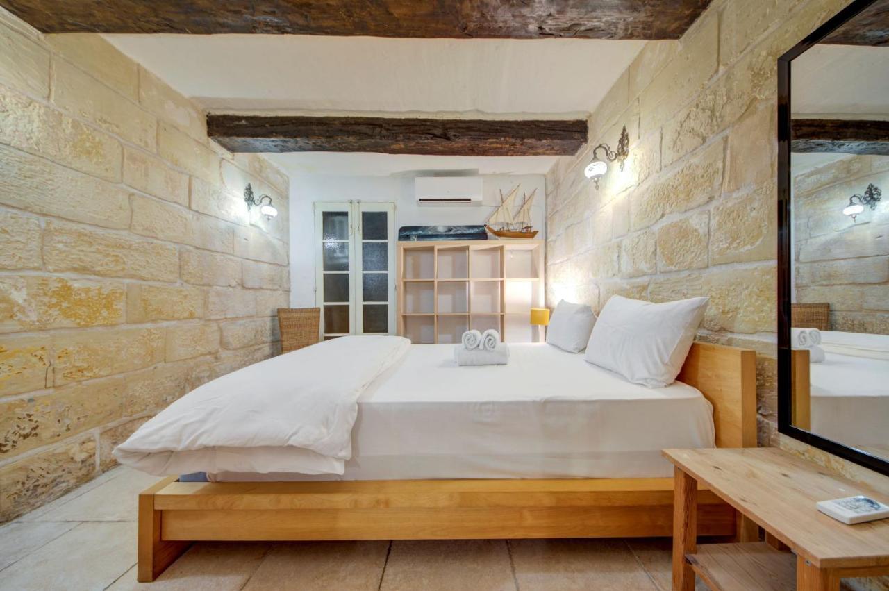 Victory View One Bedroom Apartment Valletta Bagian luar foto